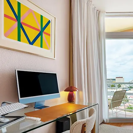 Sea-view With 3 Balconies And Cinema Apartamento *
