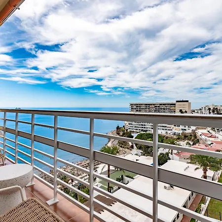 Sea-view With 3 Balconies And Cinema Apartamento Torremolinos
